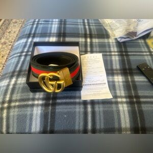 Gucci Black Leather Belt with Green & Red Web and Gold Double G Buckle Size 120